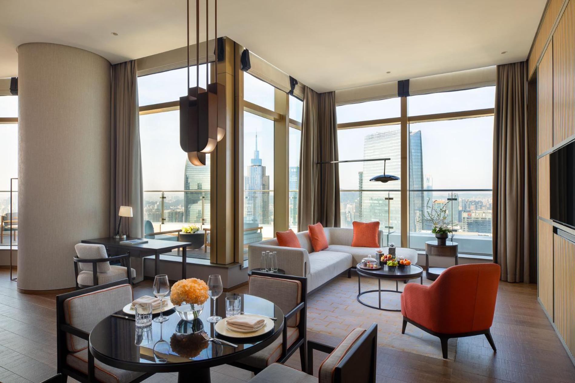 Jumeirah Guangzhou-Complimentary Shuttle Bus To Canton Fair Complex Eksteriør billede